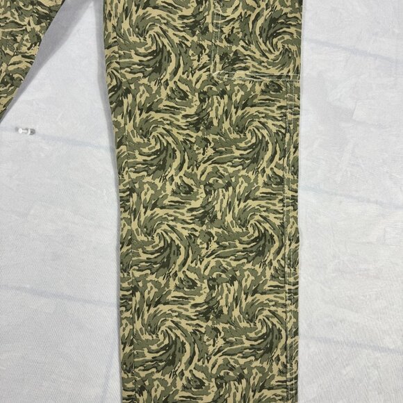 True Religion Camo Cargo Pants Mens Green Swirl Camo Utility Work Size 30 - Picture 8 of 16